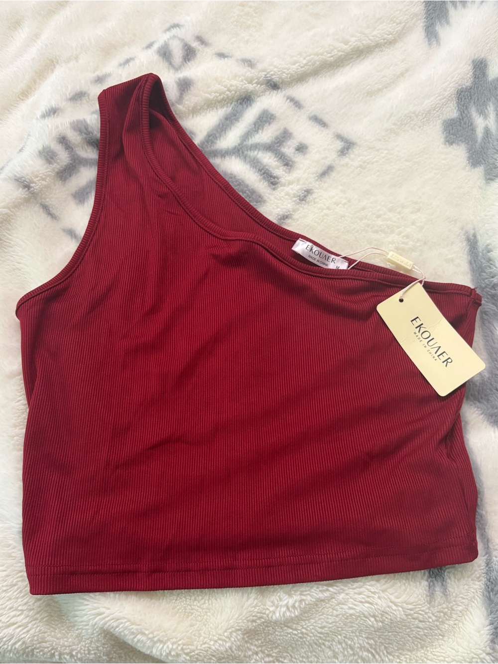 One-Shoulder Ribbed Crop Top in Burgundy